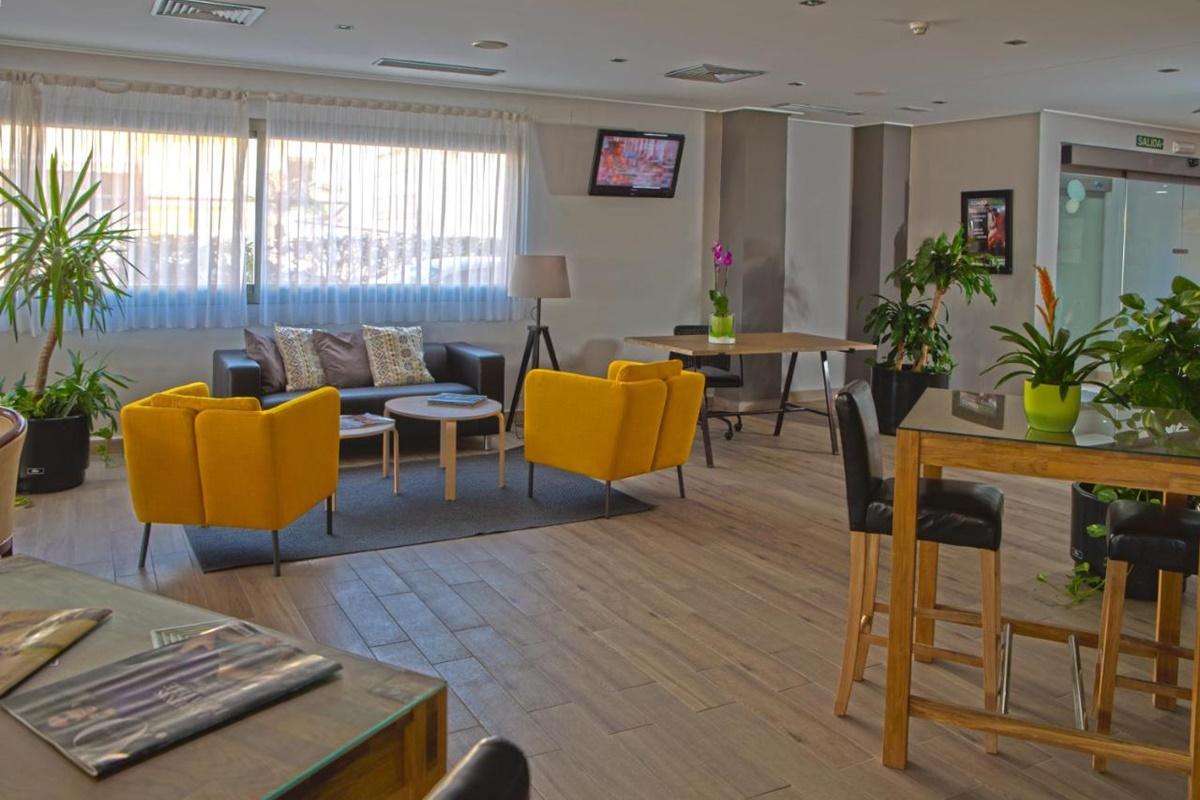 Hotel Yit Ciudad De