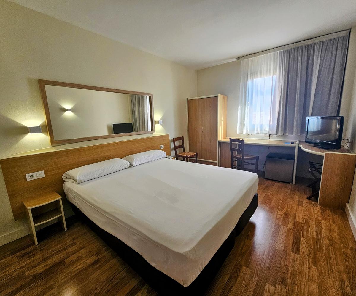 Hotel Yit Ciudad De 3*