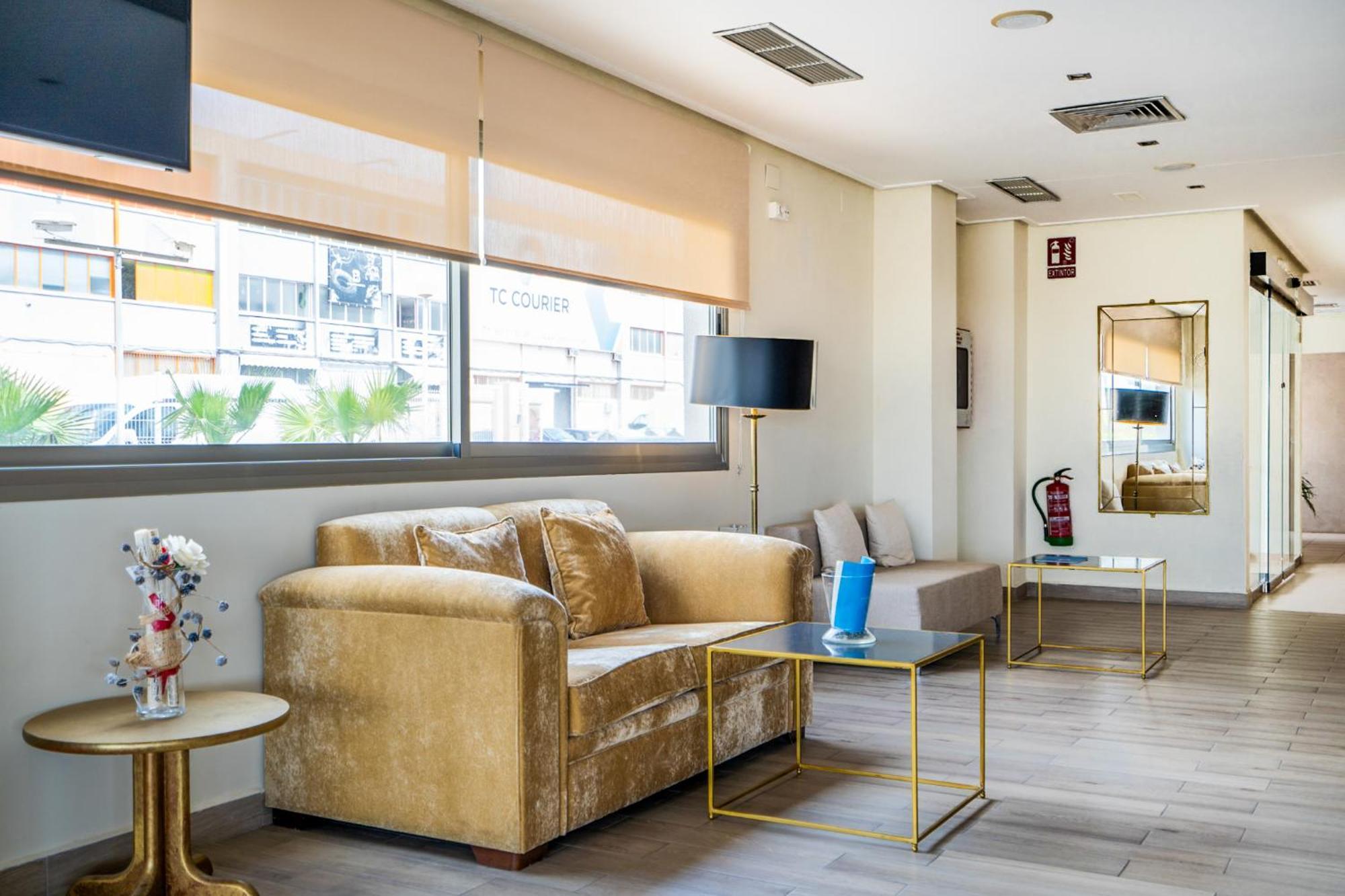 Hotel Yit Ciudad De 3*