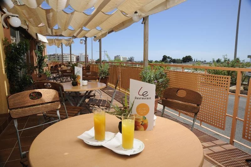 Hotel Yit Ciudad De 3*